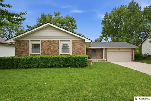528 S 215th St, Elkhorn, NE, 68022-2057 | Card Image