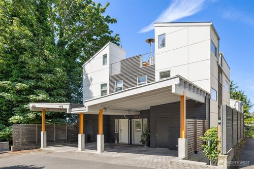 b-2808 14th Ave W, Seattle, WA, 98119-2023 | Card Image