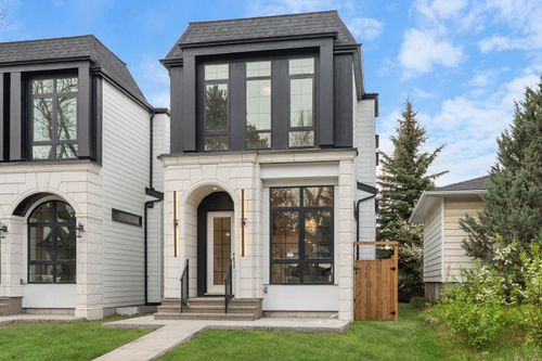 510 29 Ave Nw, Calgary, AB, T2M2M5 | Card Image