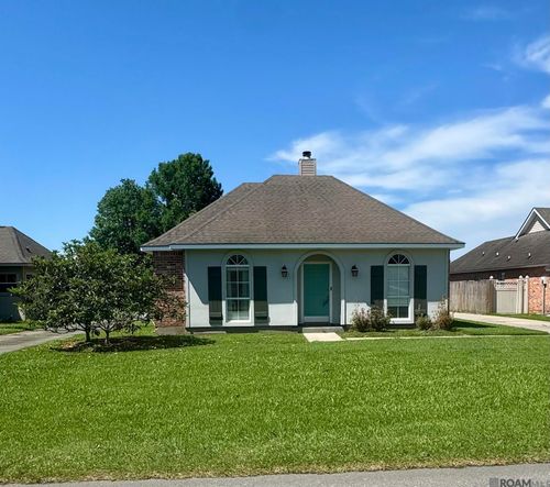 17361 Lake Iris Ave, Baton Rouge, LA, 70817-7563 | Card Image