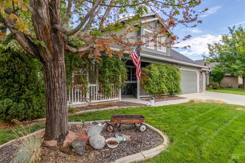485 N Nebula Ave, Star, ID, 83669-5543 | Card Image