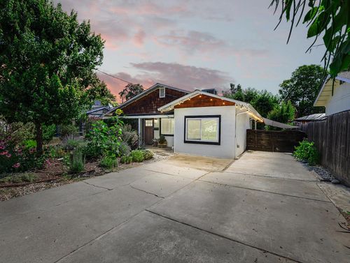 110 Village Lane, Auburn, CA, 95603 | Card Image