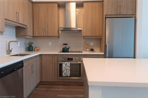 2005-2087 Fairview St, Burlington, ON, L7R0E5 | Card Image