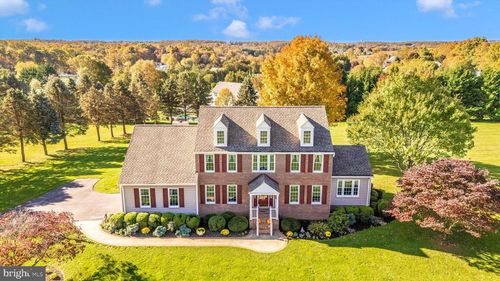 6272 Belmont Cir, MOUNT AIRY, MD, 21771-8037 | Card Image