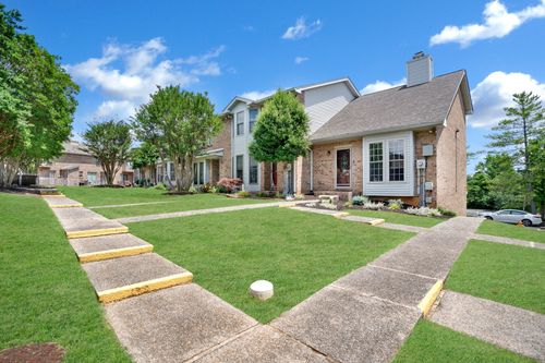 12 Magnolia Sq, Clarksville, TN, 37043-6517 | Card Image
