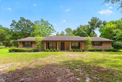 19327 Nw 237th St, High Springs, FL, 32643-7644 | Card Image