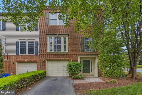 18001 Foxworth Ct, GERMANTOWN, MD, 20874-2267 | Card Image