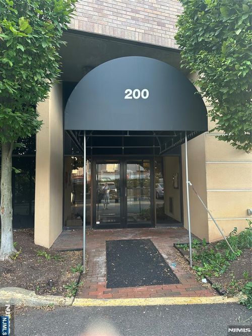 200 Division, Cliffside Park, NJ, 07010 | Card Image