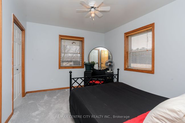 212 Queen St, House other with 4 bedrooms, 3 bathrooms and 6 parking in West Elgin ON | Image 33