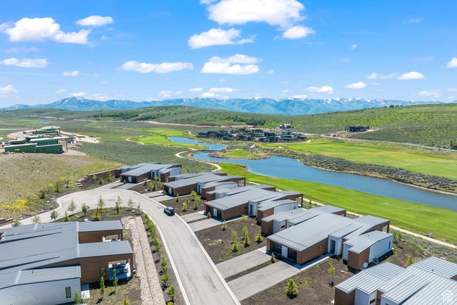 6312 Double Deer Loop, House other with 2 bedrooms, 3 bathrooms and 3 parking in Park City UT | Image 32