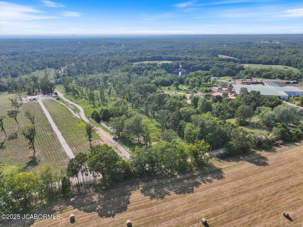 Land in Eldon
