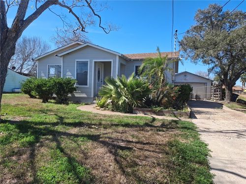 1333 Woodlawn Dr, Corpus Christi, TX, 78412-4022 | Card Image