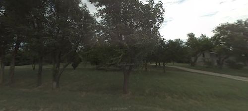828 Jade, Peabody, KS, 66866-9462 | Card Image