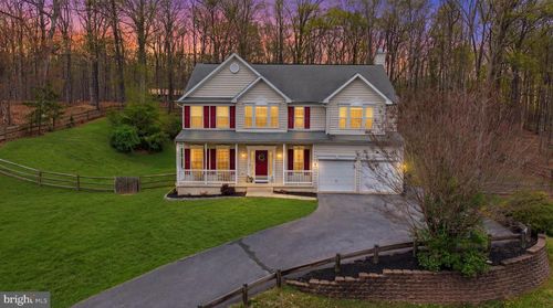 369 Rotterham Dr, HEDGESVILLE, WV, 25427-4326 | Card Image