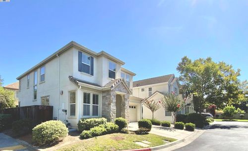 4652 Opal Ct, Fairfield, CA, 94534-4182 | Card Image