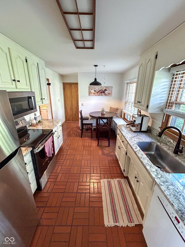 Fully updated kitchen | Image 6
