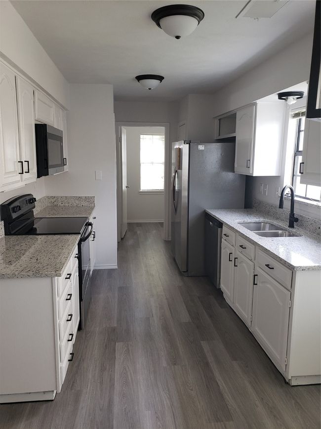1313 Clearview Dr, House other with 4 bedrooms, 2 bathrooms and null parking in Allen TX | Image 11