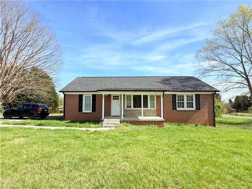 841 Dudley Shoals Rd, Granite Falls, NC, 28630-8498 | Card Image