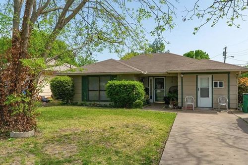 3135 Maple Ave, Greenville, TX, 75402-6691 | Card Image