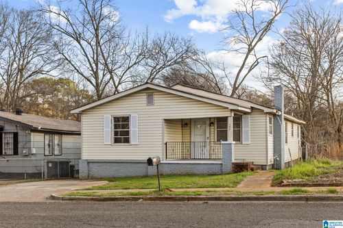 3921 Rutledge Ave Sw, BIRMINGHAM, AL, 35221-1712 | Card Image