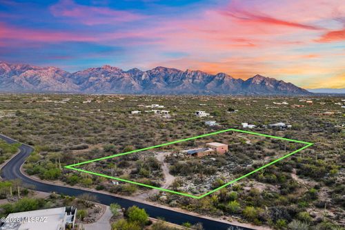 1033 W Tortolita Mountain Cir, Oro Valley, AZ, 85755-5976 | Card Image