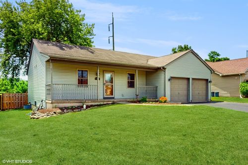 1601 Ginny Ln, Woodstock, IL, 60098-6310 | Card Image