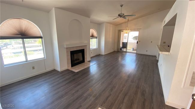 UNIT-209 - 7570 W Flamingo Rd, Condo with 2 bedrooms, 2 bathrooms and null parking in Las Vegas NV | Image 8