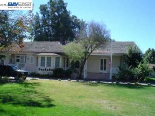 627 Rose Ave, Pleasanton, CA, 94566-6564 | Card Image