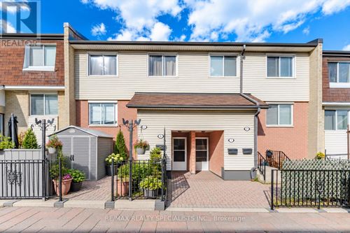 6-2170 Bromsgrove Rd, Mississauga, ON, L5J4J2 | Card Image