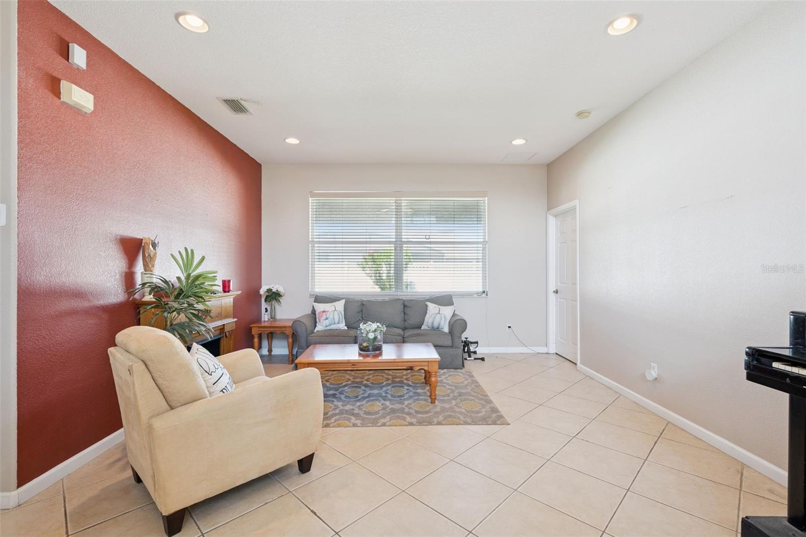 Residential in KISSIMMEE 4