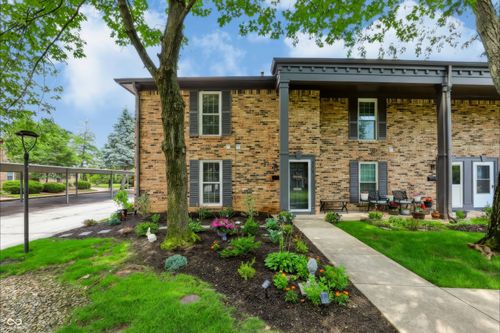 4212 Dahlia Ct, Indianapolis, IN, 46220-5728 | Card Image