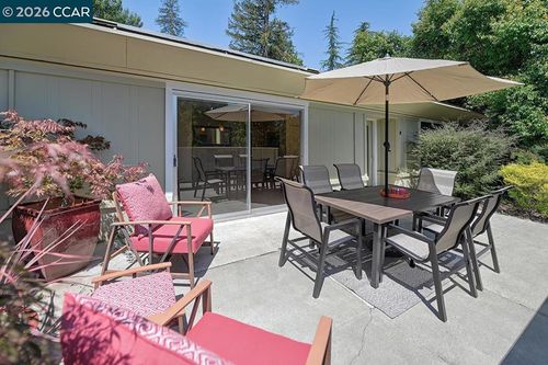 2-2223 Tice Creek Dr, Walnut Creek, CA, 94595-5208 | Card Image