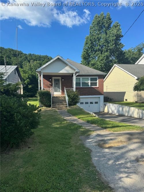 309 Riverside Dr W, Madison, WV, 25130-1029 | Card Image