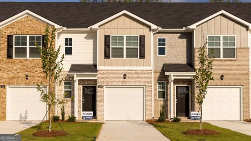 208 Kenmore Cir, Perry, GA, 31069-8001 | Card Image