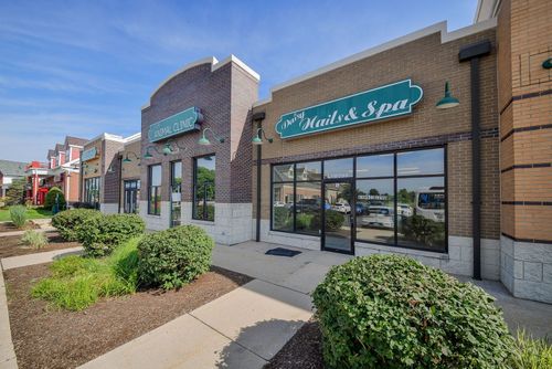 40W089 Il Route 64, Campton Hills, IL, 60175-5308 | Card Image