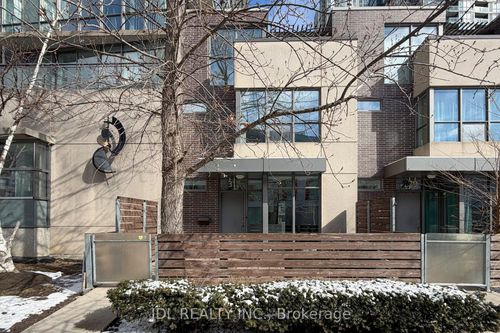 th8-31 Brunel Crt, Toronto, ON, M5V3Y2 | Card Image