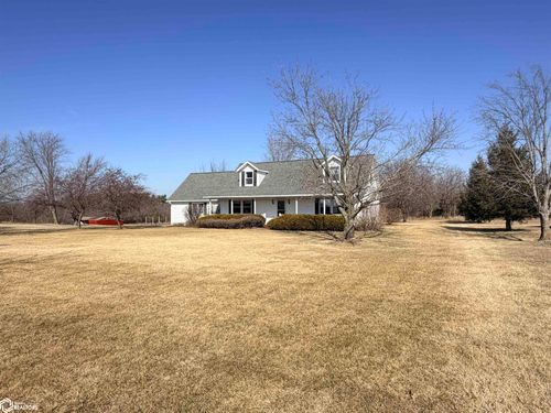 2099 Libertyville Rd, Fairfield, IA, 52556-8801 | Card Image