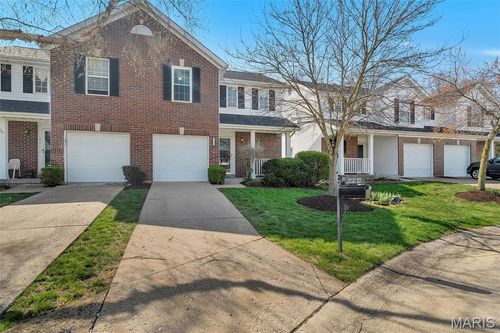 1249 Big Bend Crossing Dr, Manchester, MO, 63088-1279 | Card Image