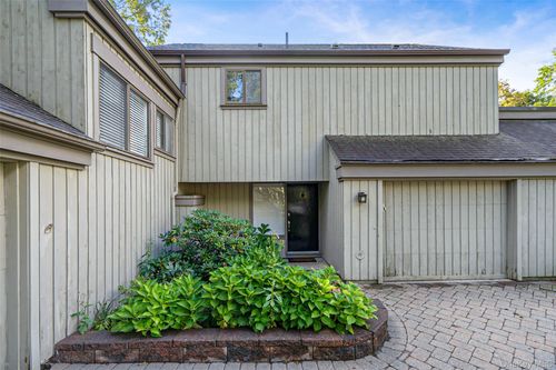 69 Heritage Hls, Somers, NY, 10589-1513 | Card Image