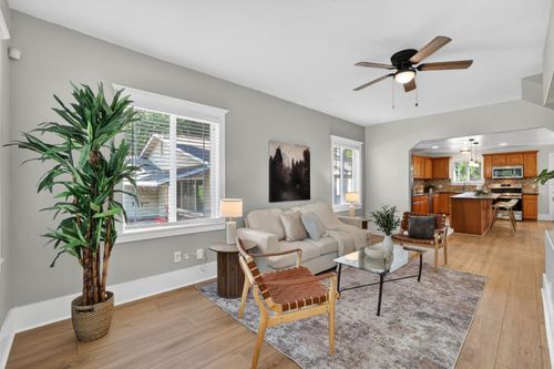 3420 9th Avenue, Sacramento, CA, 95817 | Card Image