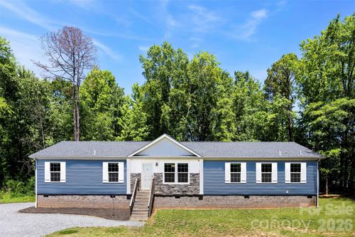 959 Wendover Heights Dr, Shelby, NC, 28150-3565 | Card Image