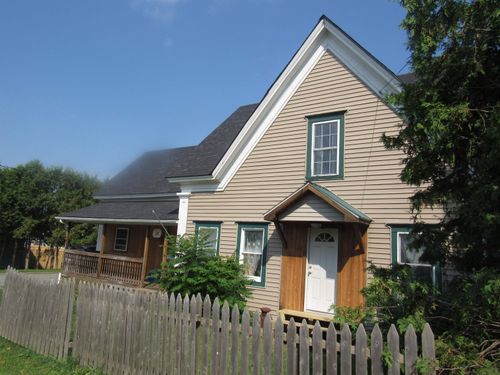 33 Vance Hill Rd, Newport Ctr, VT, 05857-9804 | Card Image