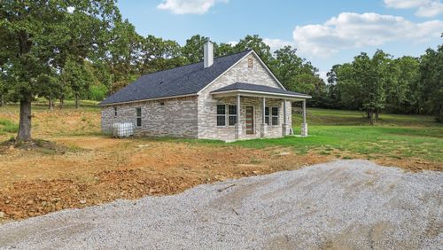 7890 Oak Dr, Beggs, OK, 74421-2141 | Card Image