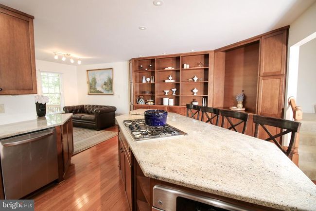 1392 Park Garden Ln, Townhouse with 3 bedrooms, 4 bathrooms and null parking in RESTON VA | Image 10