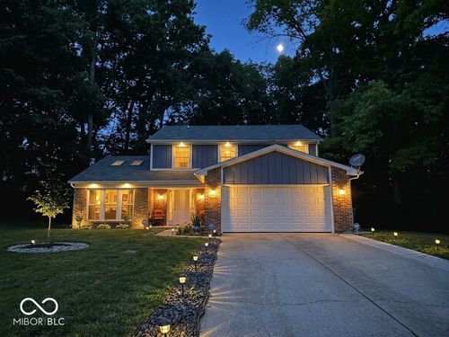 5514 Freedom Ct, Indianapolis, IN, 46254-1014 | Card Image