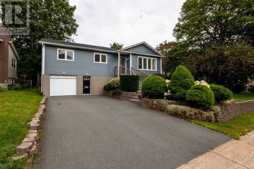 10 Strawberry Marsh Road, St. John's, NL, A1B2V4 | Card Image