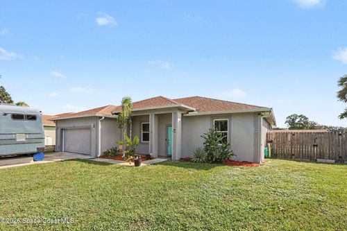 521 Borraclough Ave Nw, PALM BAY, FL, 32907-1832 | Card Image