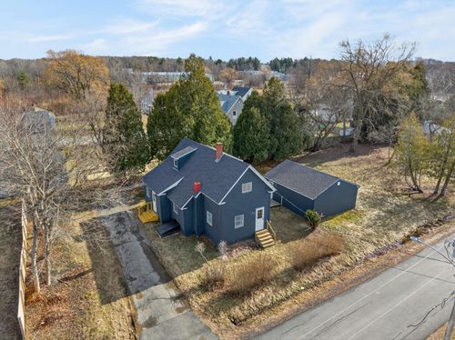 8 Autumn Street, Rockland, ME, 04841 | Card Image