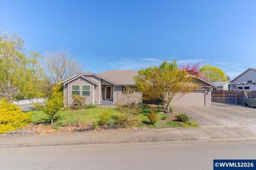 805 Melissa St Se, Salem, OR, 97306-1521 | Card Image