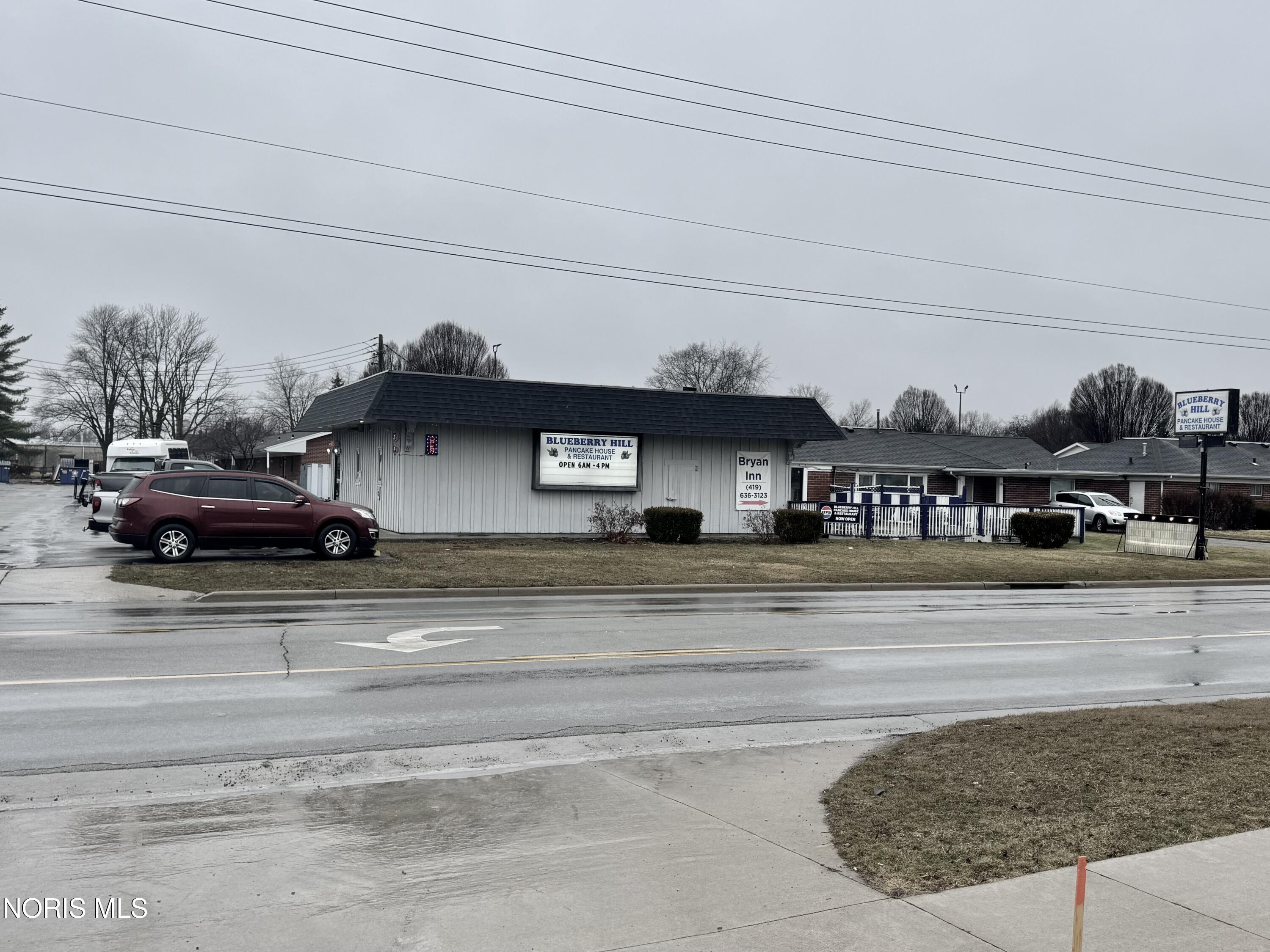 122 S Union St, Bryan, OH 43506